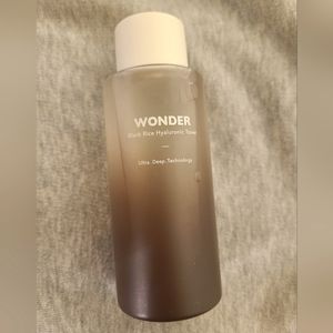 HARUHARU Wonder Black Rice Hyaluronic Toner (5.1 fl.oz.)